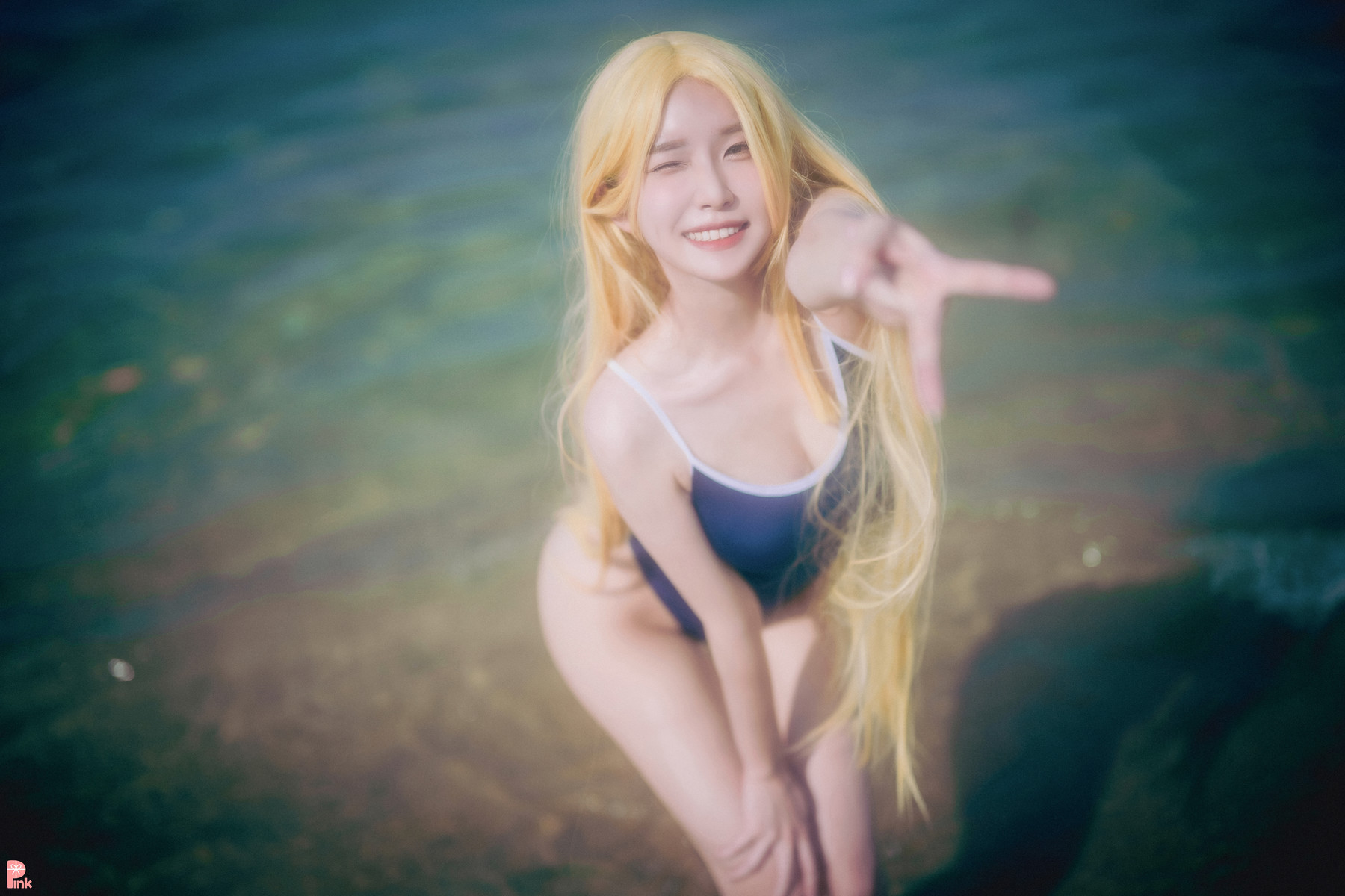 Lee Ahrin 이아린, [PINK] Meet Me in The Summer Set.01