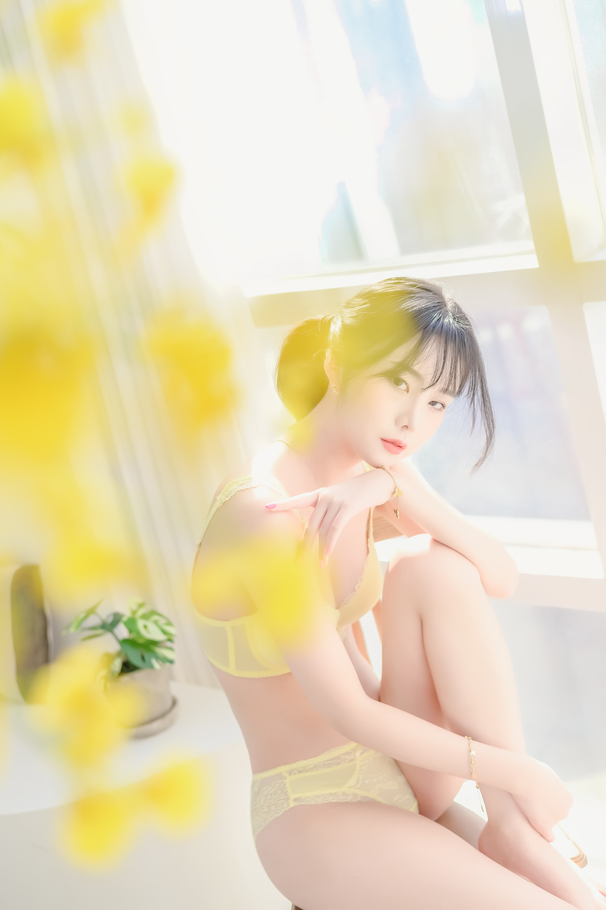 Yuna 유나, [Patreon] Flowers