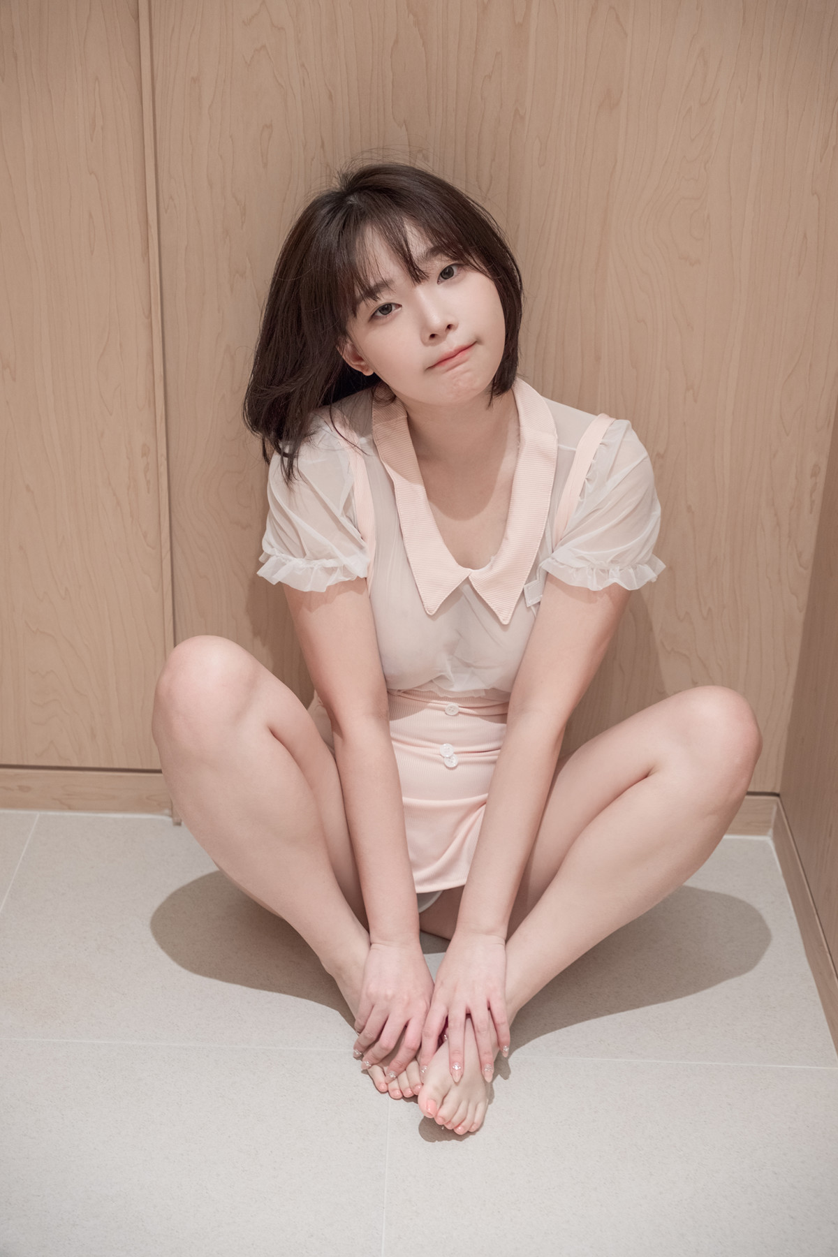 Kang Inkyung 강인경, Photobook ‘Private Nurse’