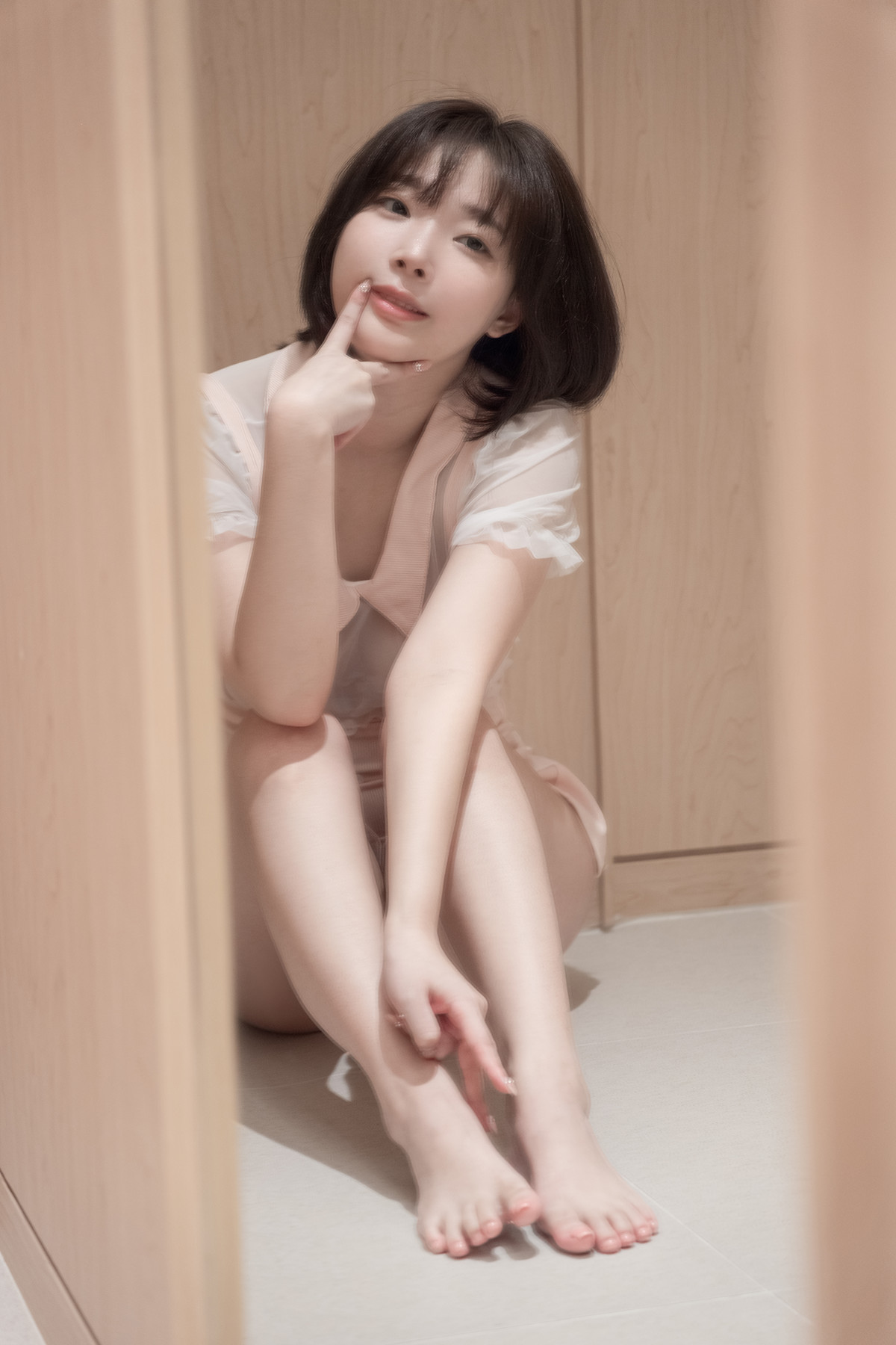 Kang Inkyung 강인경, Photobook ‘Private Nurse’