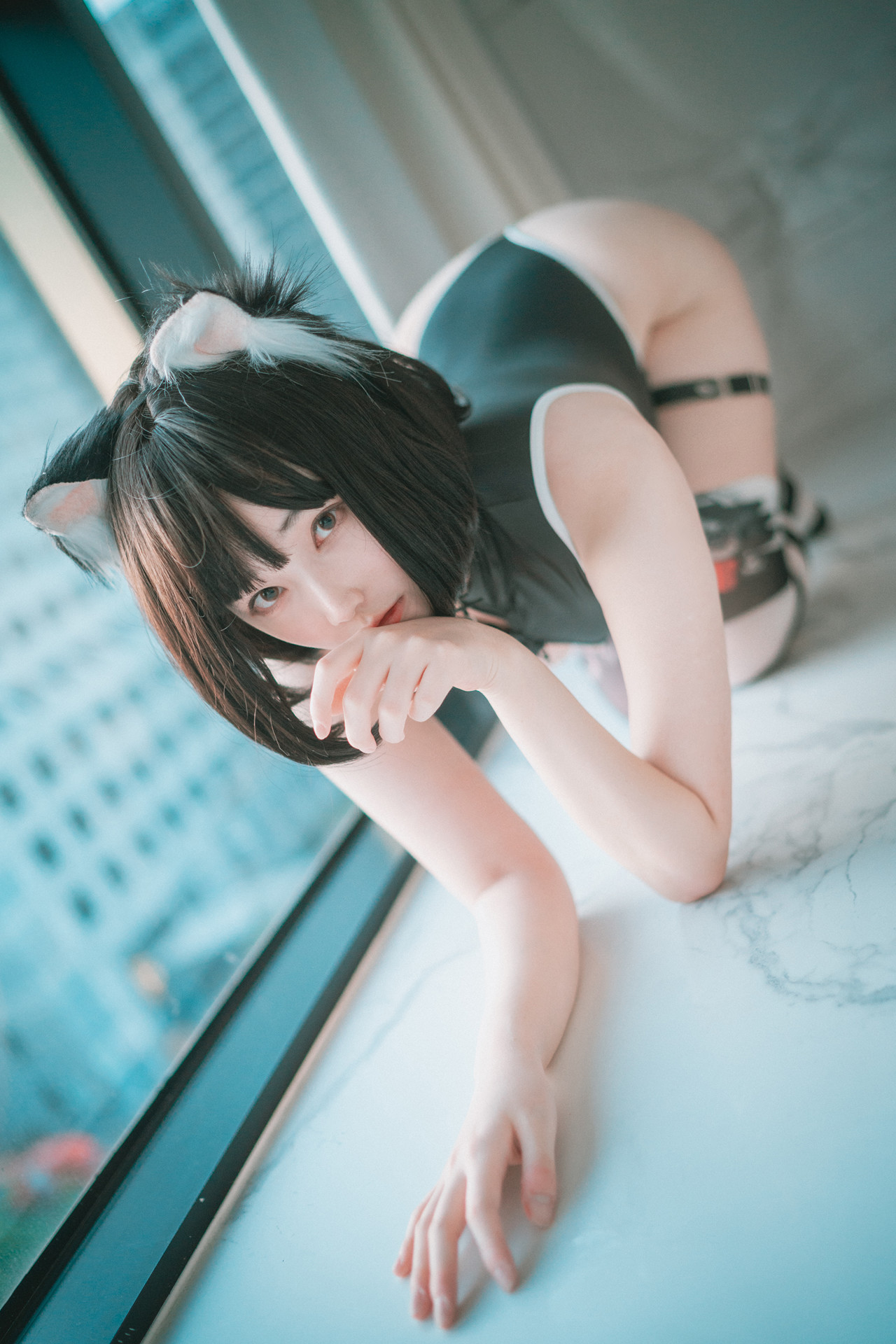 Bambi 밤비, DJAWA ‘Le chat déteste la douche’