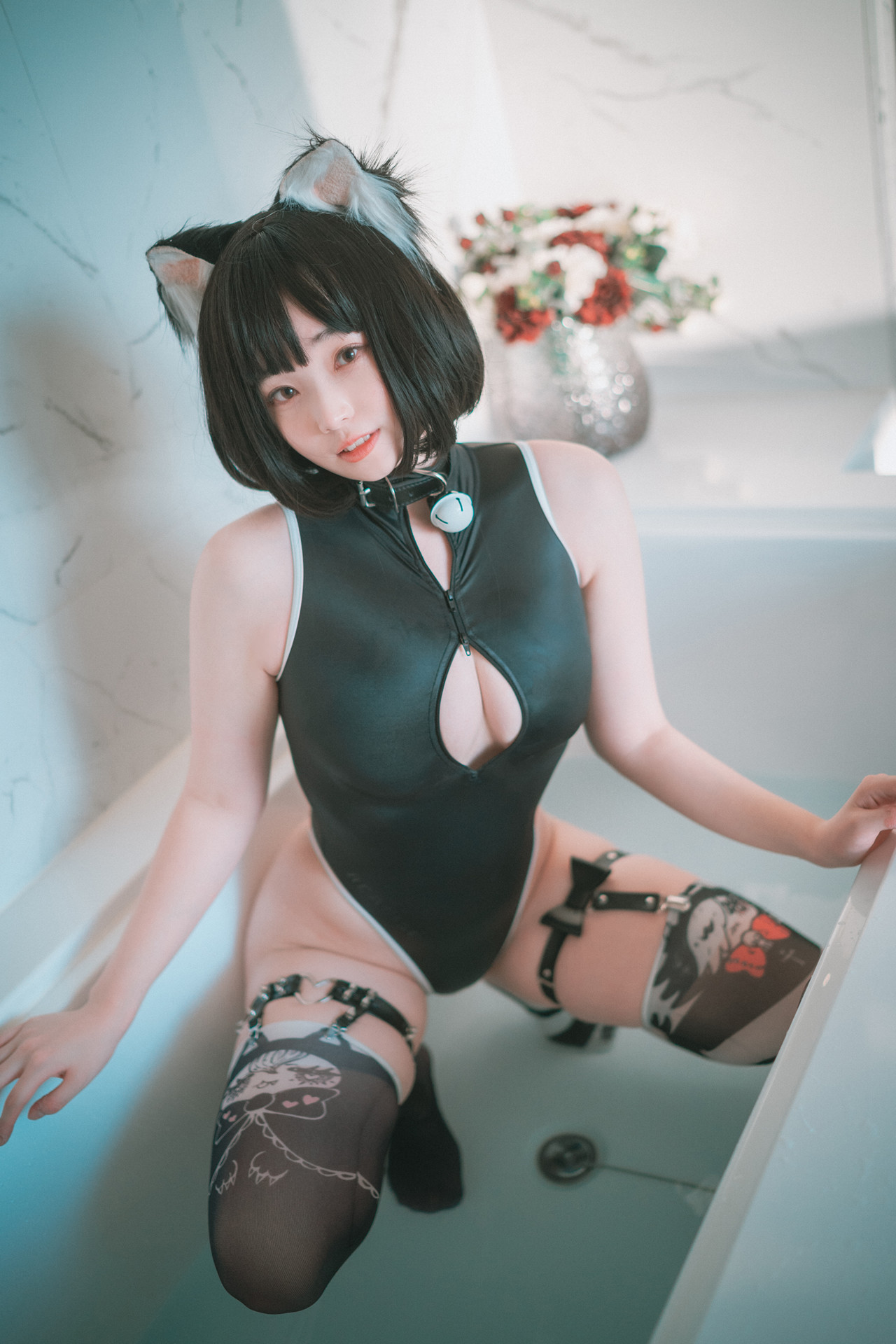 Bambi 밤비, DJAWA ‘Le chat déteste la douche’