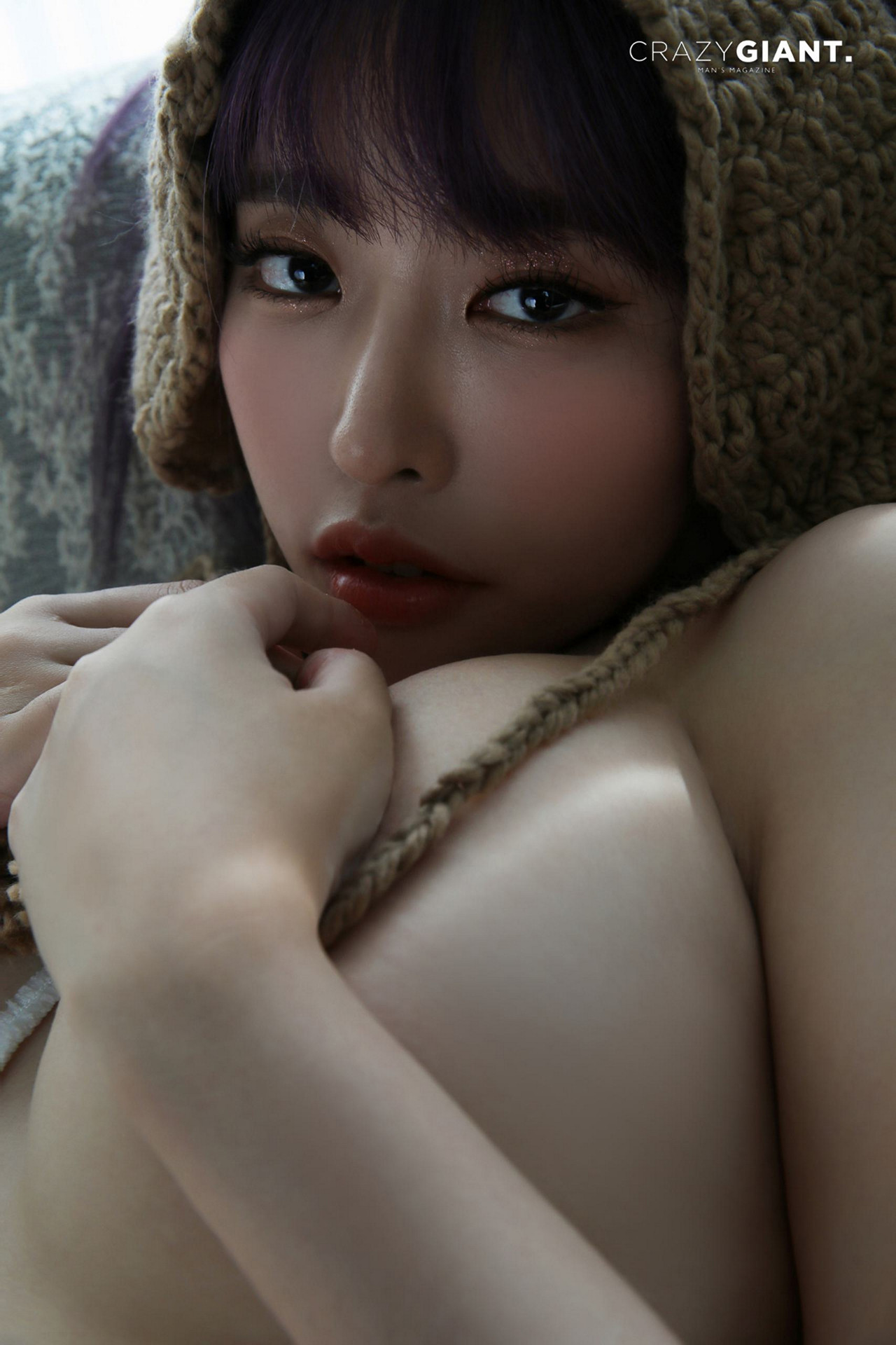 Hanere 하네레, CRAZYGIANT Sexy Photobook Set.01