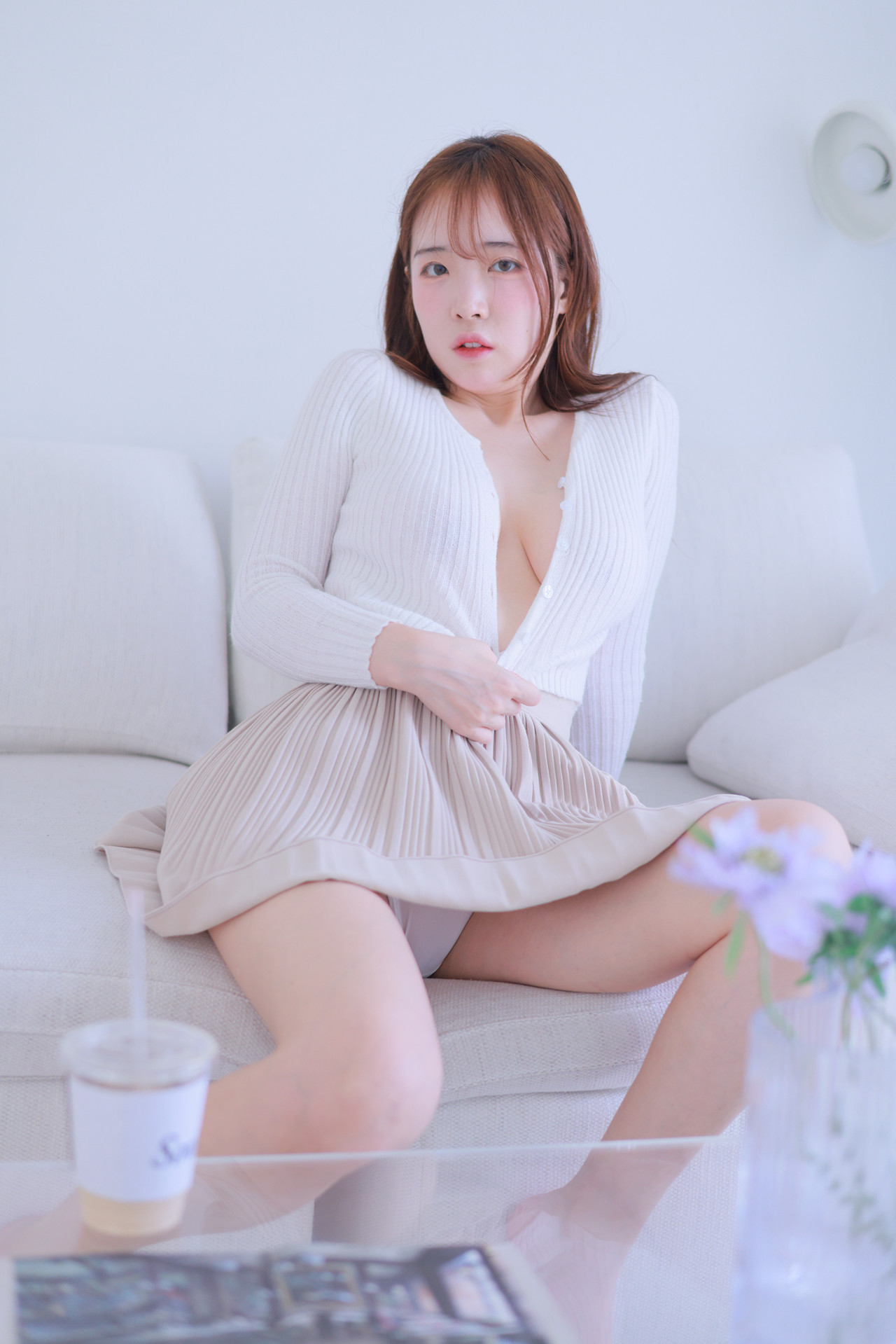 Rinaモモリナ, Photobook ‘Knitwear’ Set.01