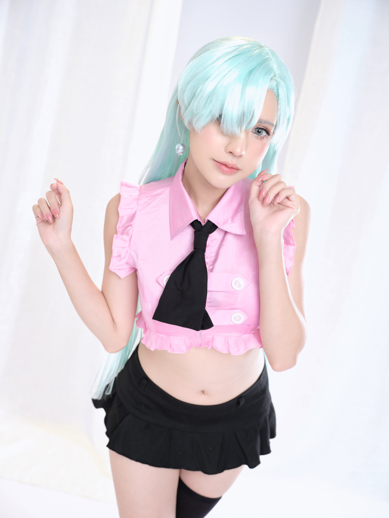 Cosplay PingPing平平 – Elizabeth Liones