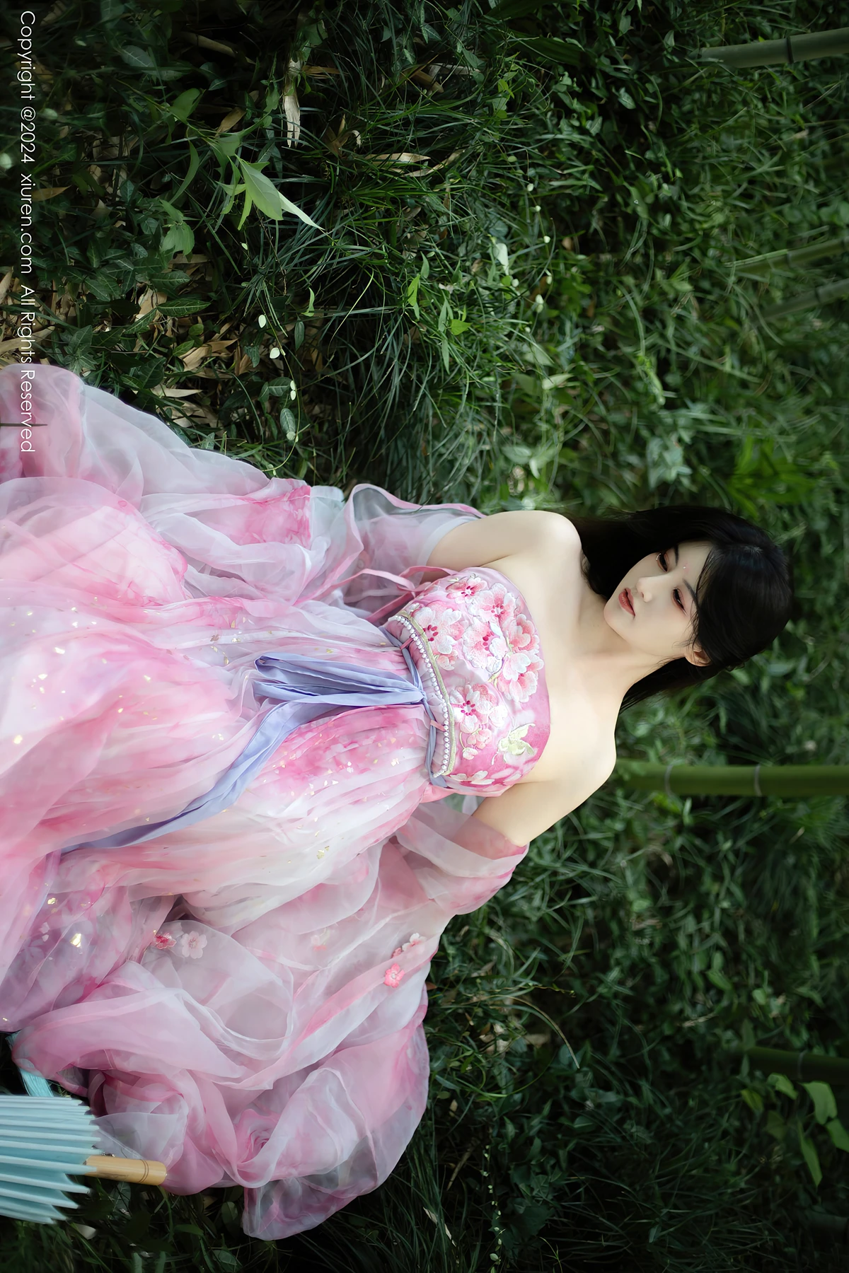 XiuRen秀人网 No.9100 诗诗kiki XiuRen秀人网 No.9100 诗诗kiki