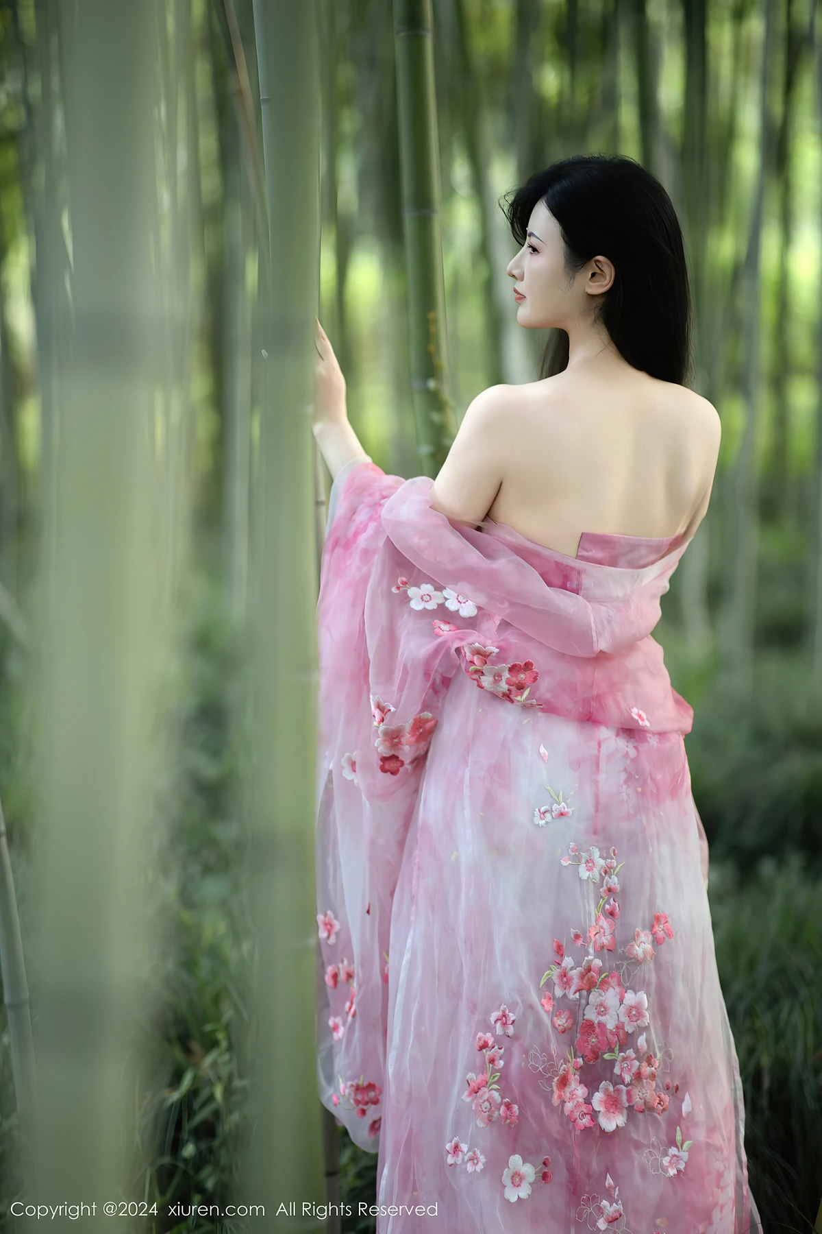 XiuRen秀人网 No.9100 诗诗kiki XiuRen秀人网 No.9100 诗诗kiki