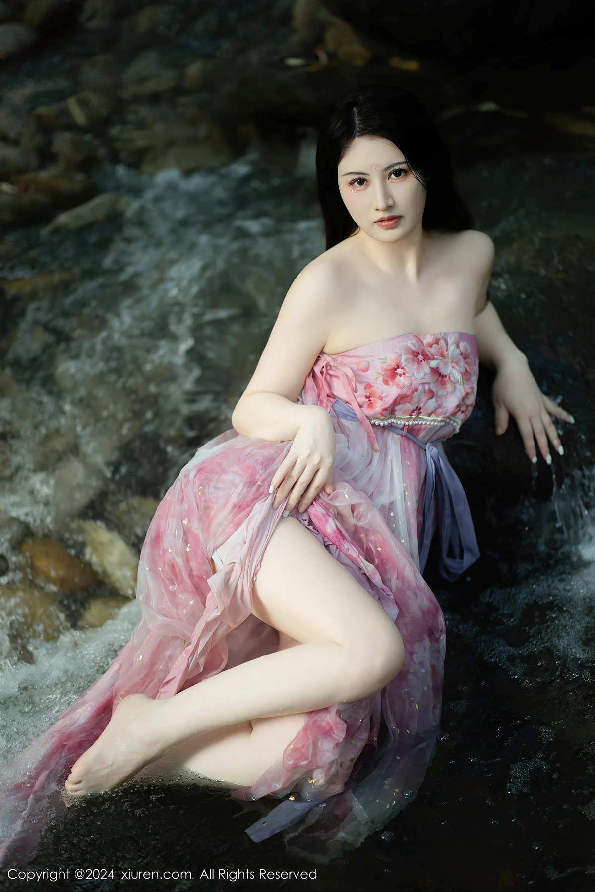 XiuRen秀人网 No.9100 诗诗kiki XiuRen秀人网 No.9100 诗诗kiki