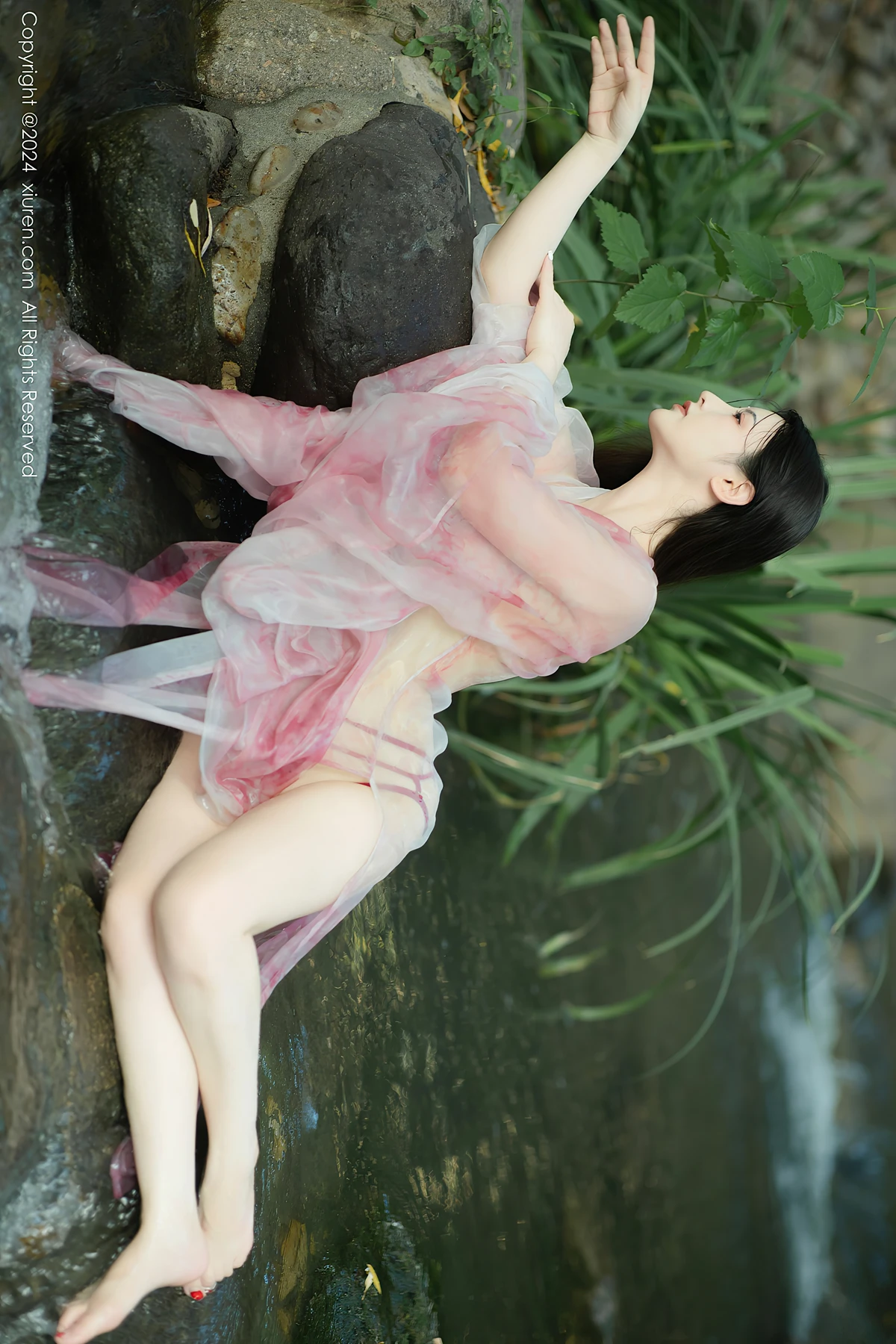 XiuRen秀人网 No.9100 诗诗kiki XiuRen秀人网 No.9100 诗诗kiki