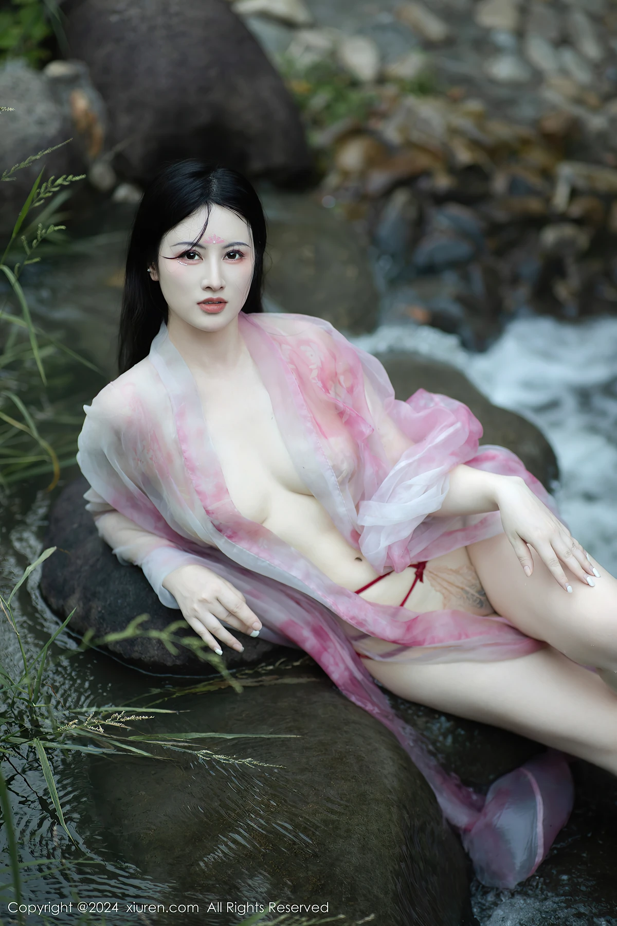 XiuRen秀人网 No.9100 诗诗kiki XiuRen秀人网 No.9100 诗诗kiki